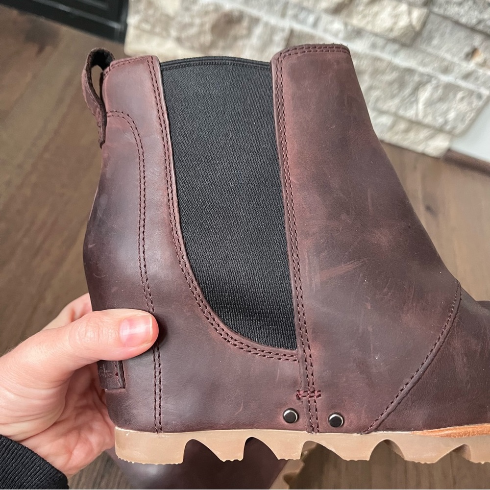 Women’s Sorel Lea Wedge Chelsea Bootie, Redwood brown size 7.5 - Picture 12 of 13